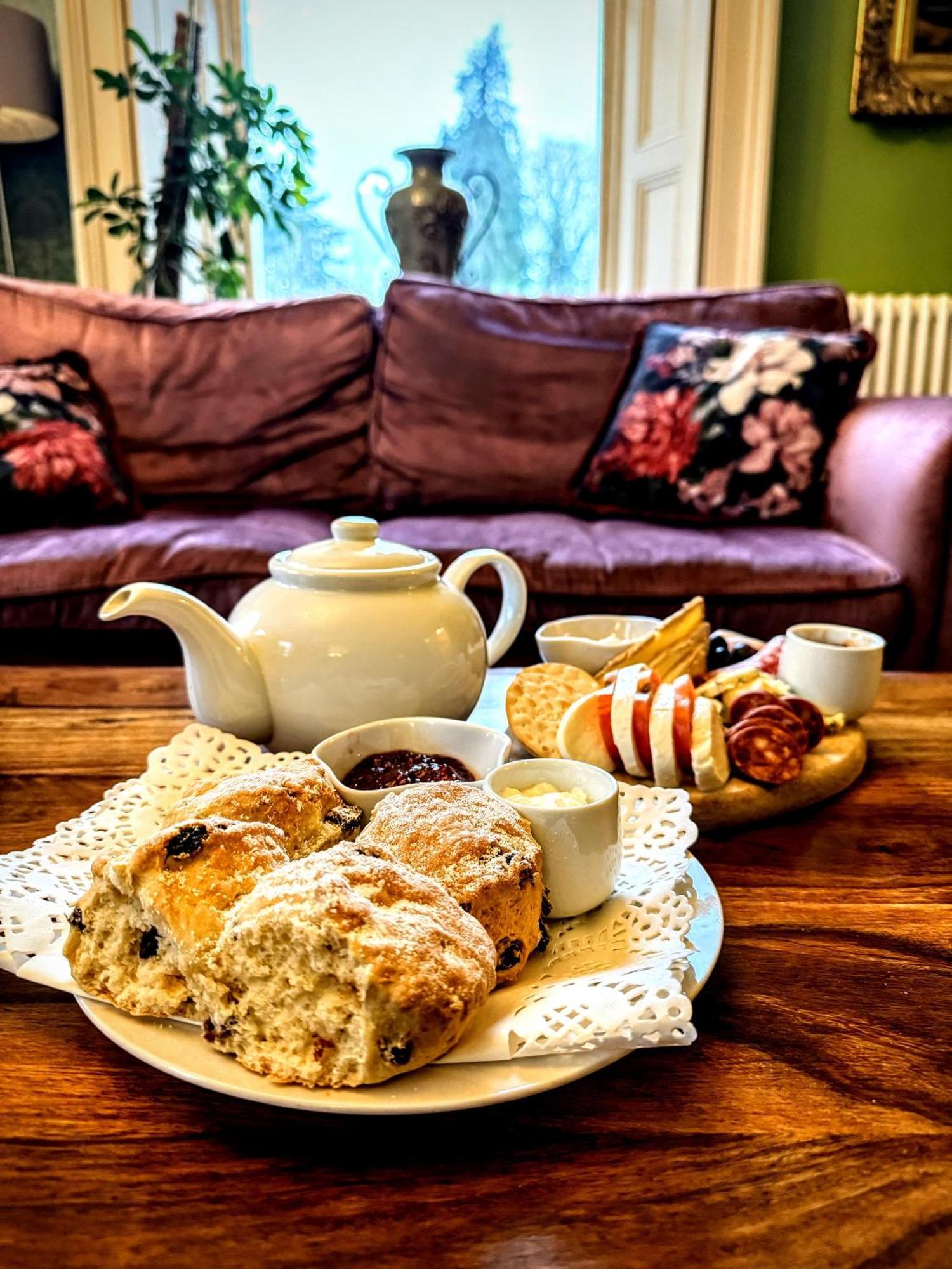 Clone Country House Aughrim Ngoại thất bức ảnh Afternoon tea at the Old Vicarage, 2019