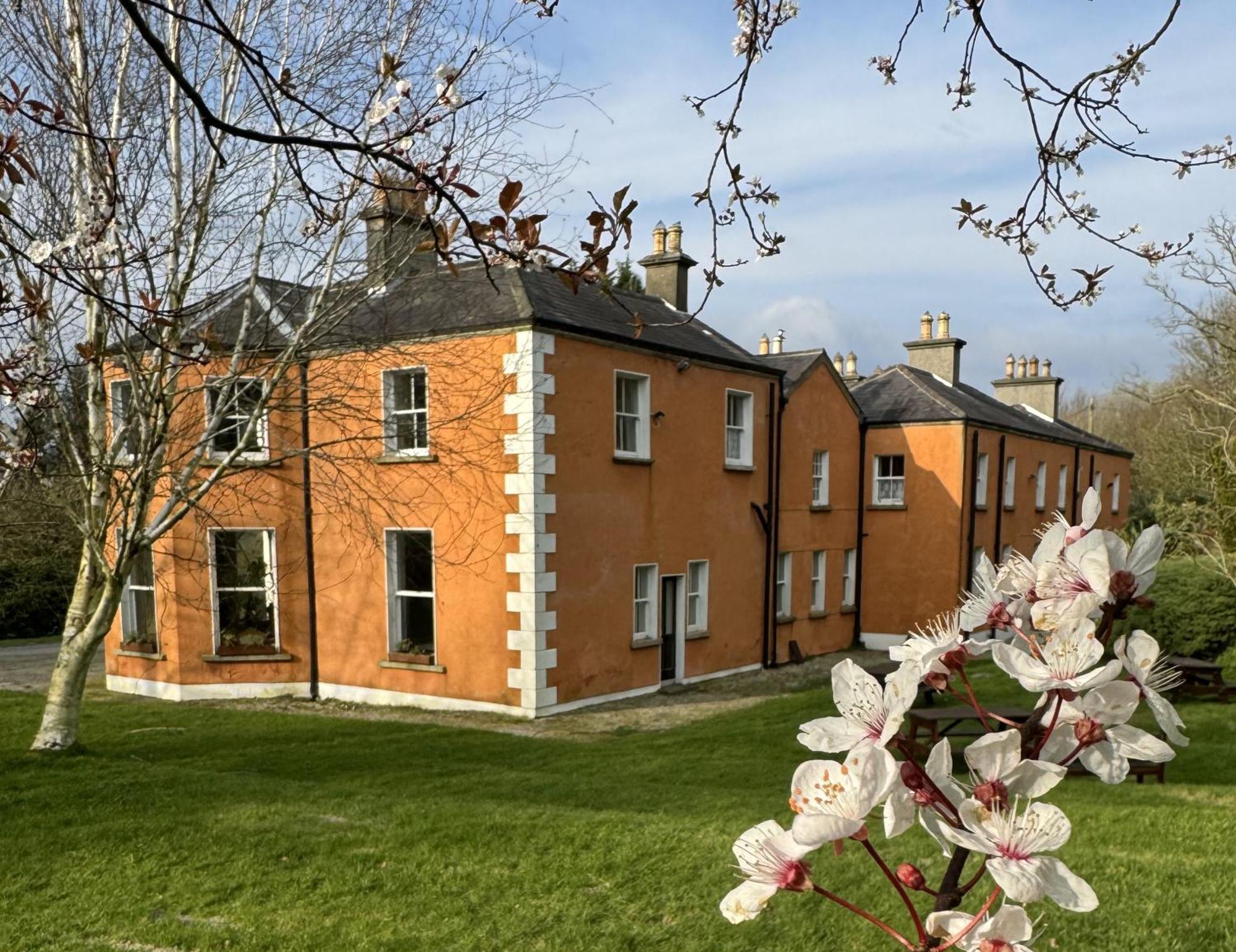 Clone Country House Aughrim Ngoại thất bức ảnh The former workhouse in 2017